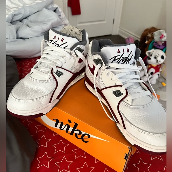 Nike Air Flight 89 'Team Red' - Picture 7 of 7